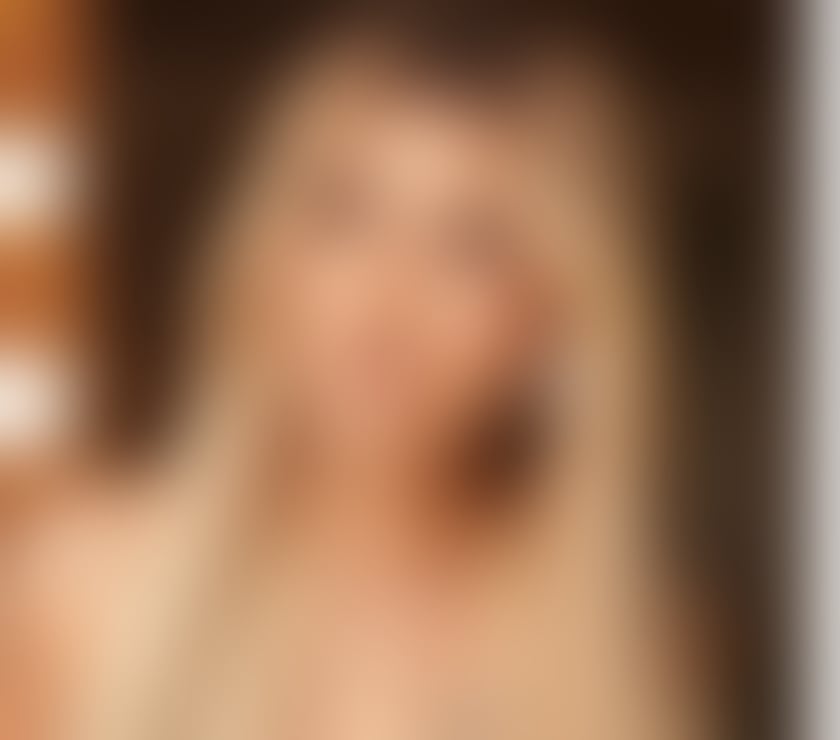 Escorts East London Canary Wharf - East London - Photos for new girl in town ❤️ roxy