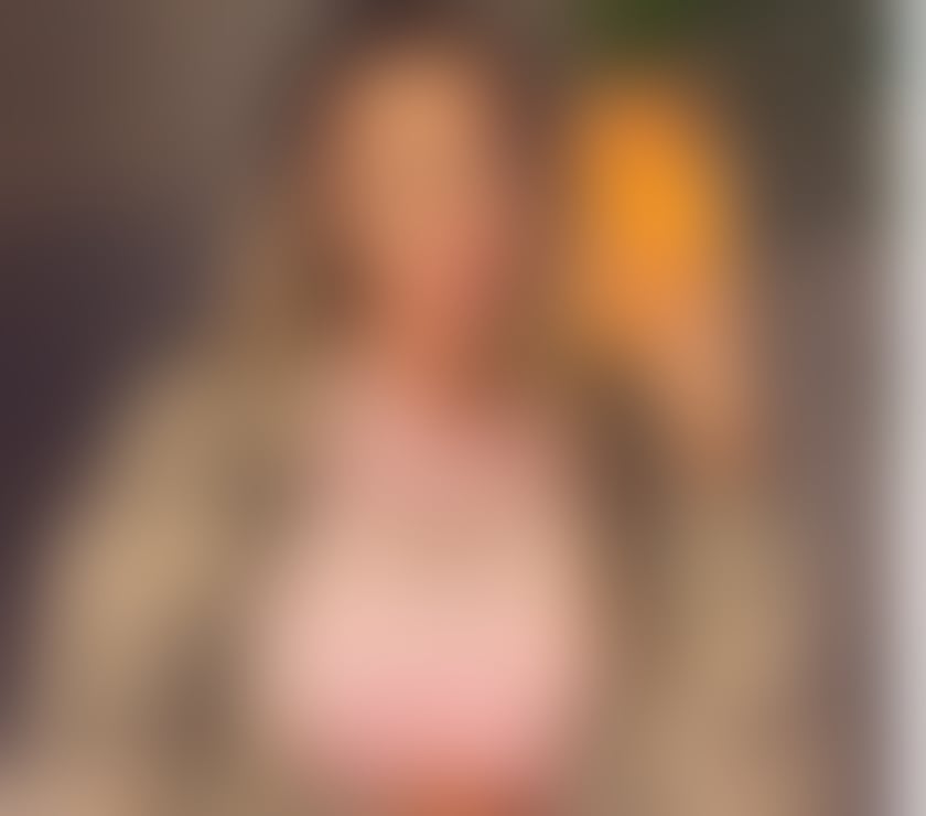 Canary Wharf - East London โ new girl in town โค๏ธ Emily