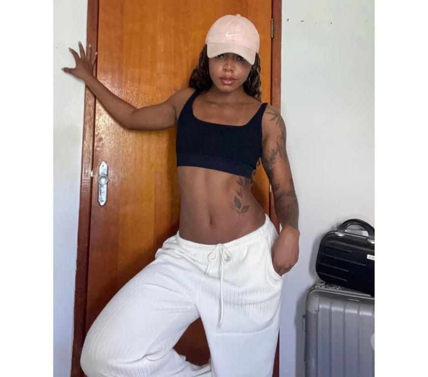 Escorts Bedfordshire Luton - Photos for Valquíria Brasilian Girl