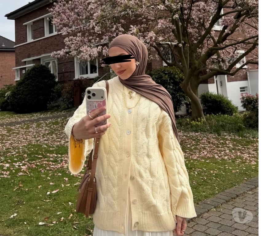 Escorts West Midlands Birmingham - Photos for Asian Muslim student-never rush-sweet and caring