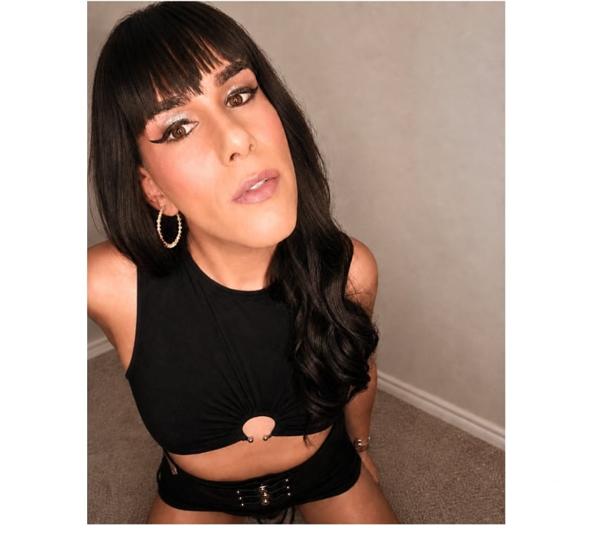 Gay Dating Brent Wembley - Brent - Photos for Feminine Tgirl looking for straight men