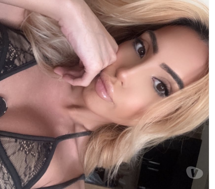 Escorts West Yorkshire Bradford - Photos for Trans Pakistani DreamDoll Khalifa TOP VidCallVerify