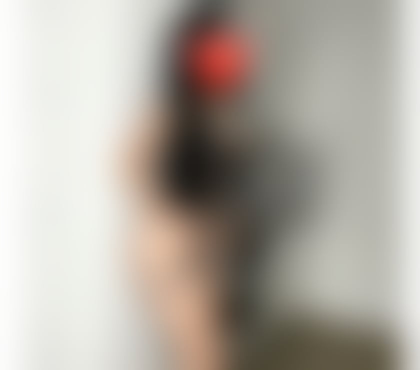 Leeds - Leeds — Maya New hot, spontaneous lady in the city INCALL OUTCALL