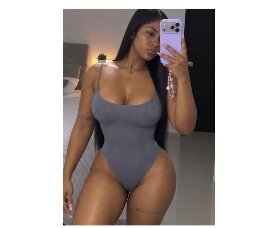 Escorts South West London Sutton - Photos for 🔥🇨🇴MARITZA PARTY GIRL🔥🇨🇴 NEW IN TOWN🌟