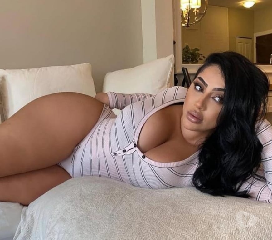 Escorts West Midlands Birmingham - Photos for Sexy bruneete 🔥 Latino hot body Antonia party 🥂