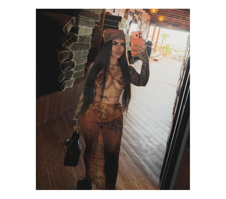 Escorts Lincolnshire South Kesteven - Photos for A Touch of Class,A Hint of Trouble 🤩😍🥰 party💕