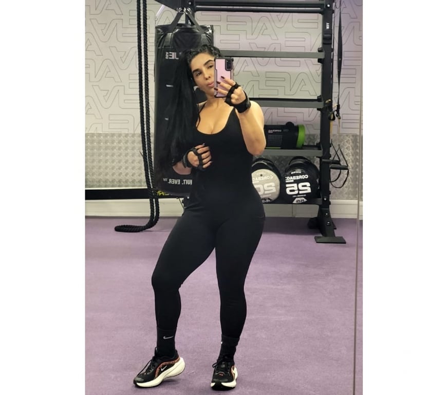 Escorts South West London Richmond upon Thames - Photos for Sexy 🍑 😈 💯Real party girl 😈Stra