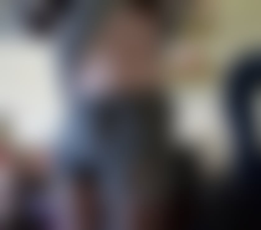 Trans Escorts Surrey Spelthorne - Photos for 23 very submissive