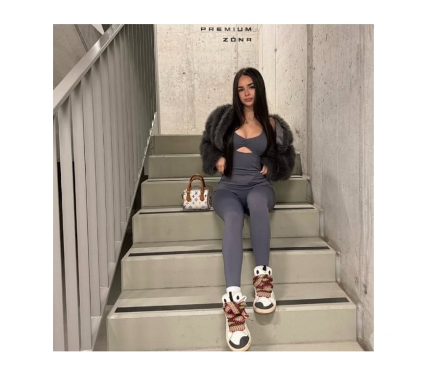 Escorts East London East Ham - East London - Photos for 🔥🖤SEXY BRUNETTE IN TOWN 🔥🖤REAL PICTURES