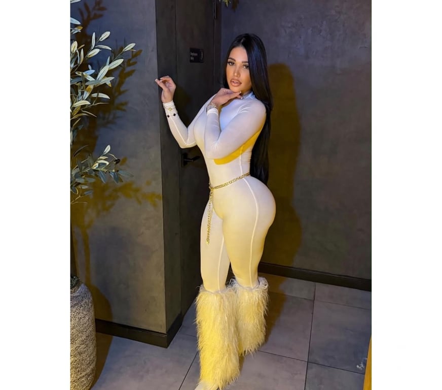 Escorts Hertfordshire Watford - Photos for 🔥 HOT, SWEET, SEXY AND IMPOSSIBLE TO RESIST 💋