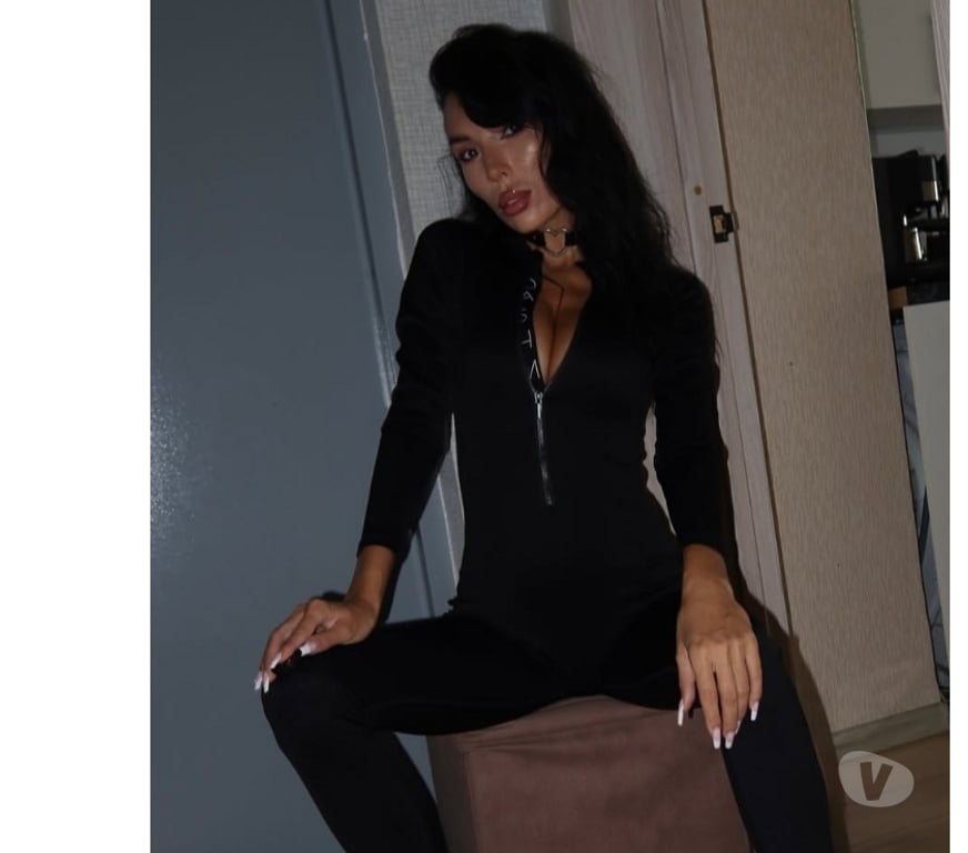Escorts Hertfordshire Dacorum - Photos for 🍒 Hot Brunette Ready to Spice Up Your Night!🔥❤️