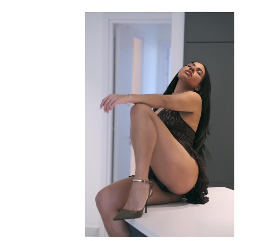 Escorts Barnet New Barnet - Barnet - Photos for Mia ! Party girl 🇧🇷🇧🇷🇧🇷🇧🇷🇧🇷