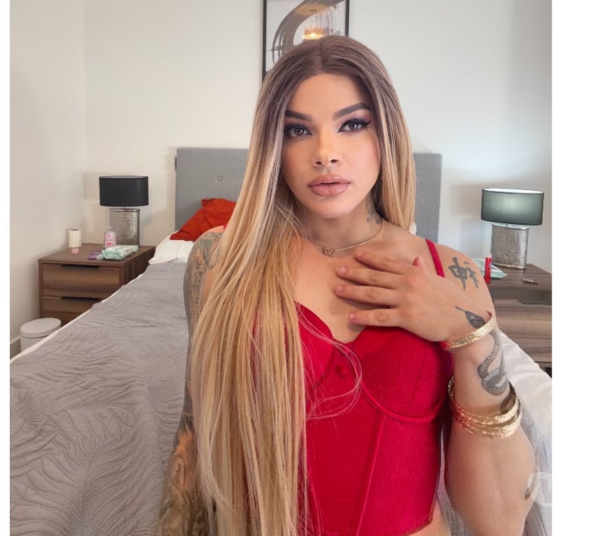 Trans Escorts Worcestershire Worcester - Photos for I'm a beautiful girl. Female TS curves