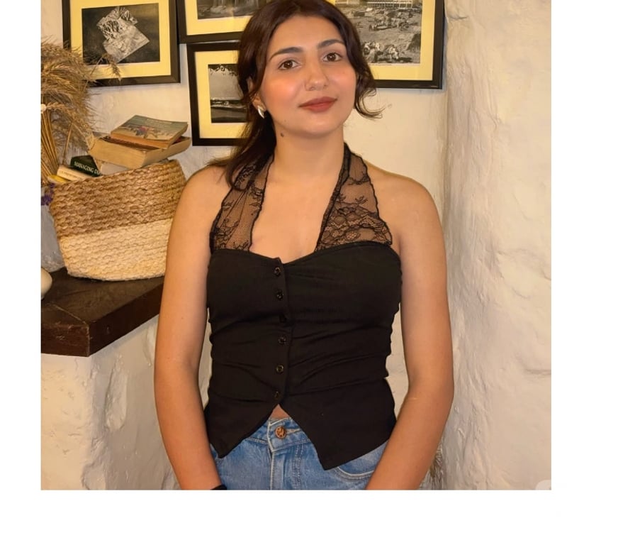 Escorts East London Whitechapel Station - East London - Photos for New indian charming students available