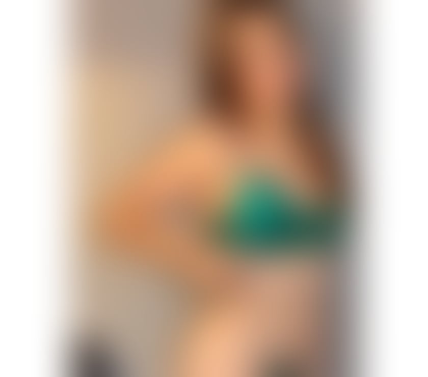 Escorts North London New Southgate - North London - Photos for Escort Stefanny 💋 Petite and slim Brunette