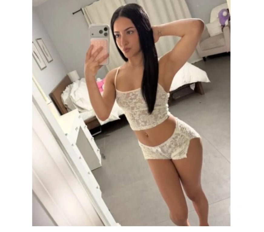 Escorts West Yorkshire Leeds - Photos for This is my first time in the UK.