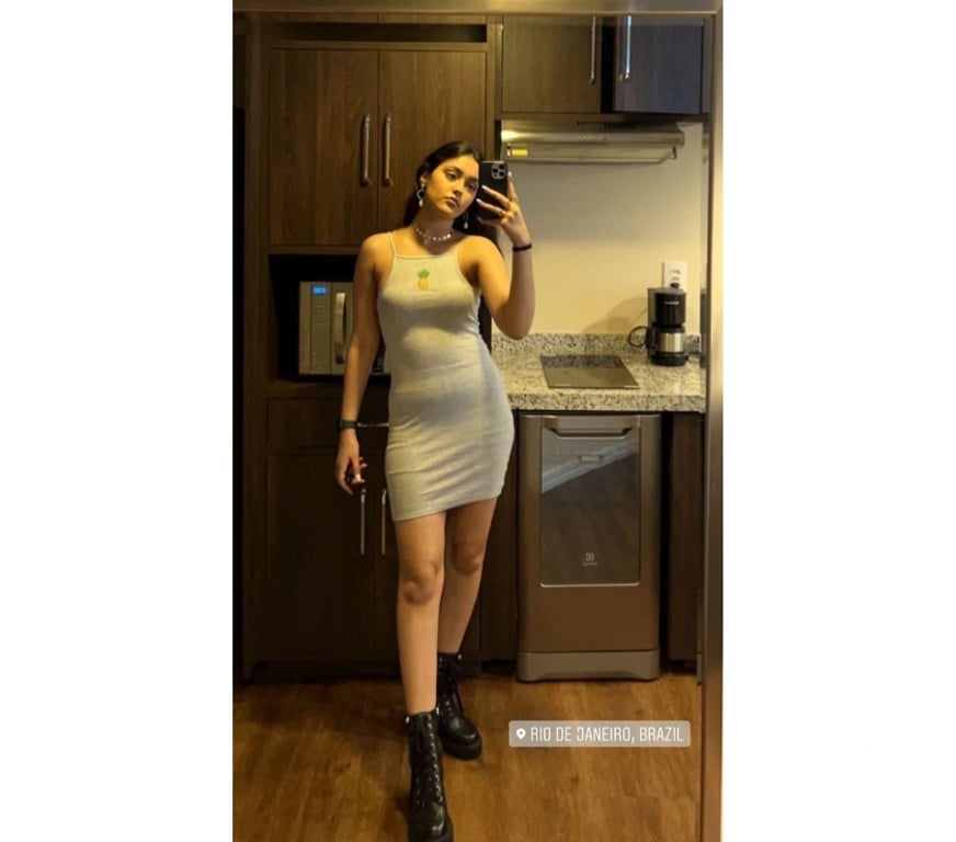 Escorts Shropshire Newcastle - Shropshire - Photos for A Indian Punjabi girl. Queen of temptation
