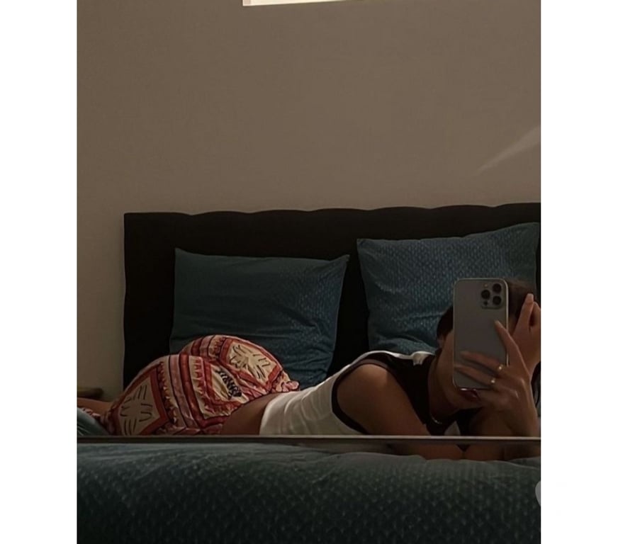 Escorts Shropshire Newcastle - Shropshire - Photos for A Indian Punjabi girl. Queen of temptation