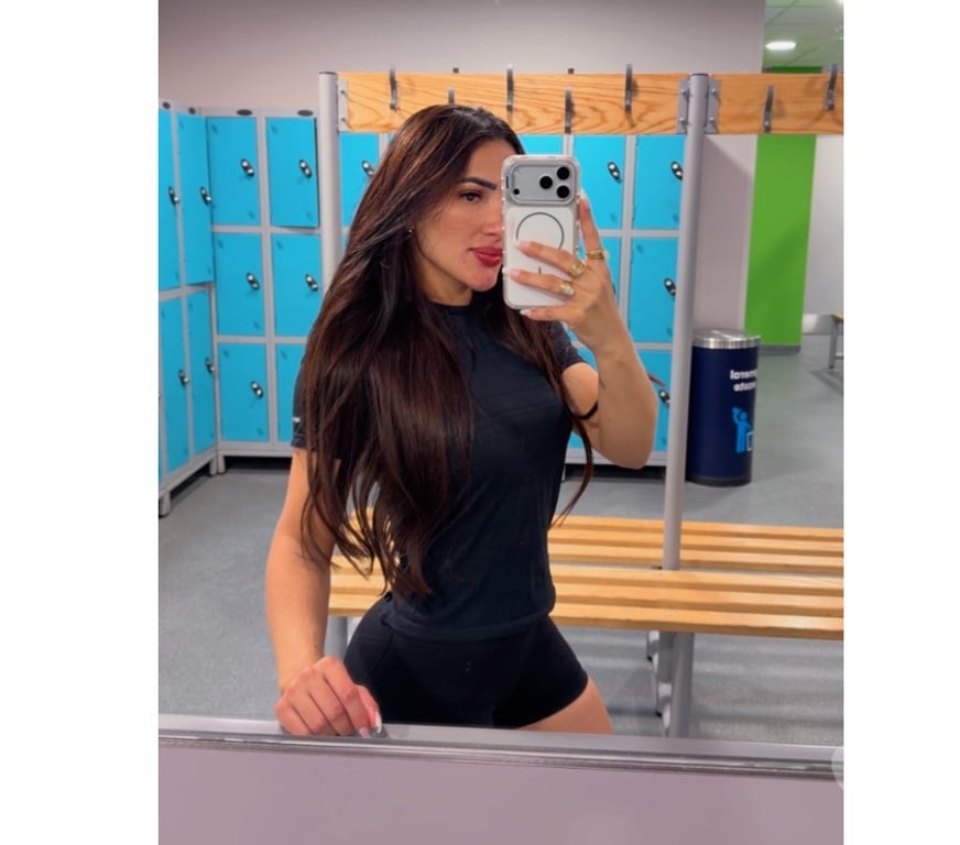 Escorts Kent Maidstone - Photos for Hi, I'm Julia 🇧🇷🔝PARTIES🔝HIGH-LEVEL MASSAGE🍑
