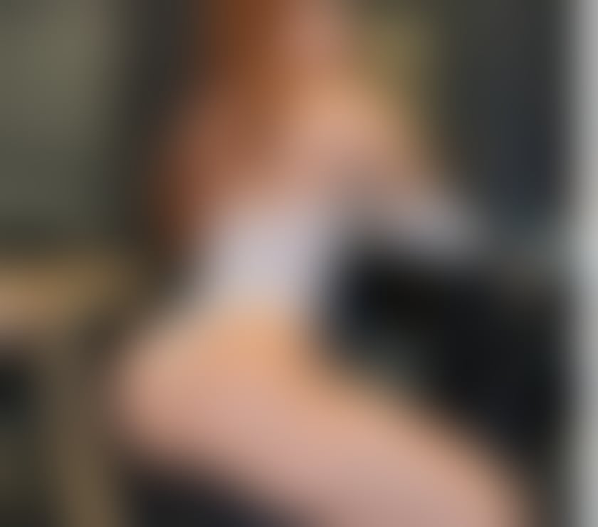 Escorts Kent Ashford - Photos for New in Town Partyl
