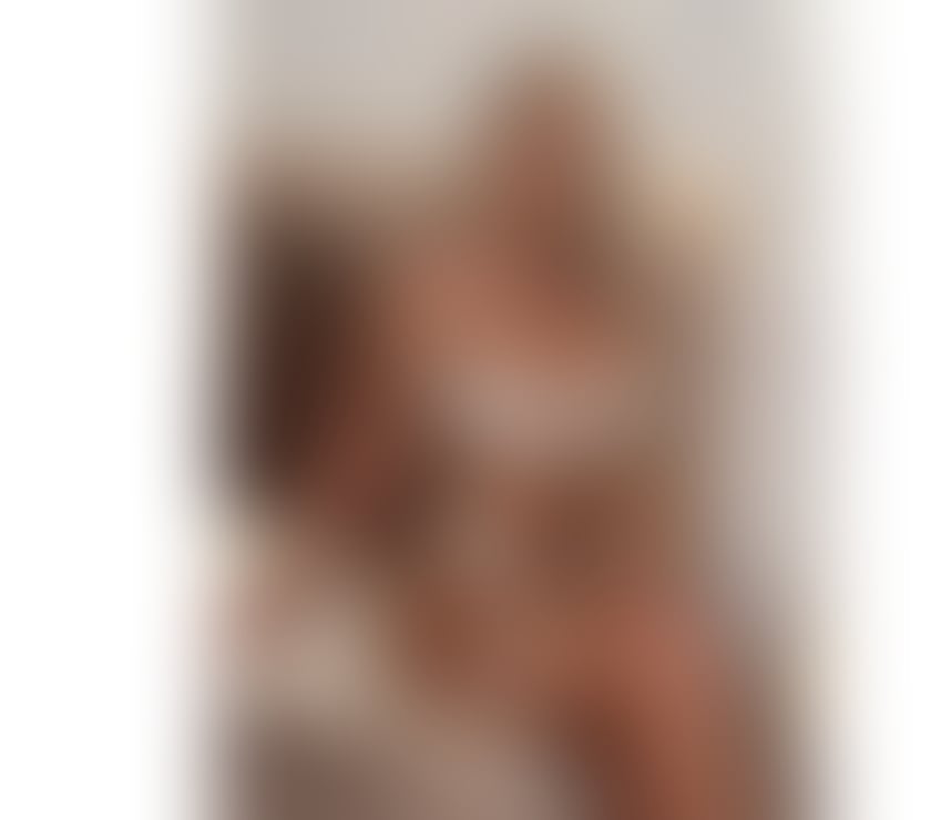 Escorts West London Paddington - West London - Photos for 👑 Elegance, confidence, and rare beauty. A queen