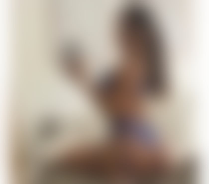 Escorts Gloucestershire Cheltenham - Photos for Larisa your new girl 😘