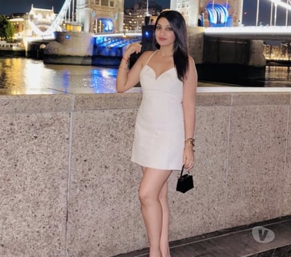 Escort Stevenage Town Centre Stevenage - Photos for Sweet & Friendly Indian Companion in the Area.
