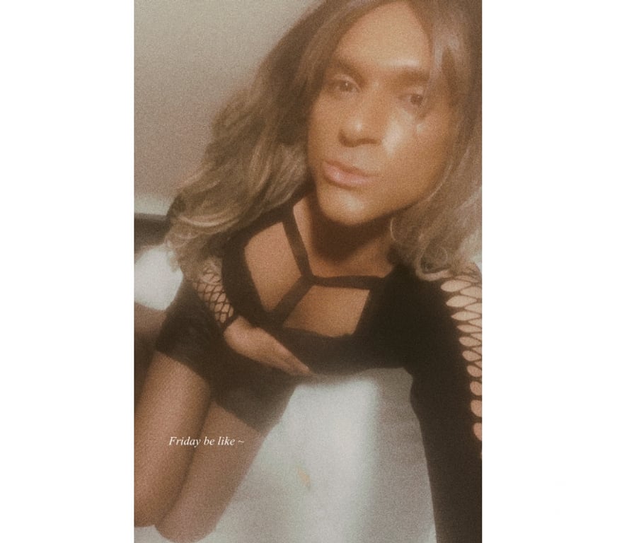  Gay massage Wokingham Arborfield - Reading - Photos for SEXY FEM CD AVAILABLE NOW OUTCALL ONLY