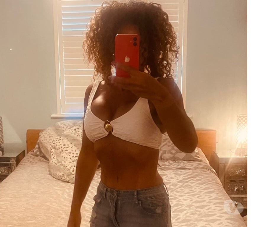 Escorts Leicestershire North West Leicestershire - Photos for Coalville Busty Mixed Race Parisse In Coalville