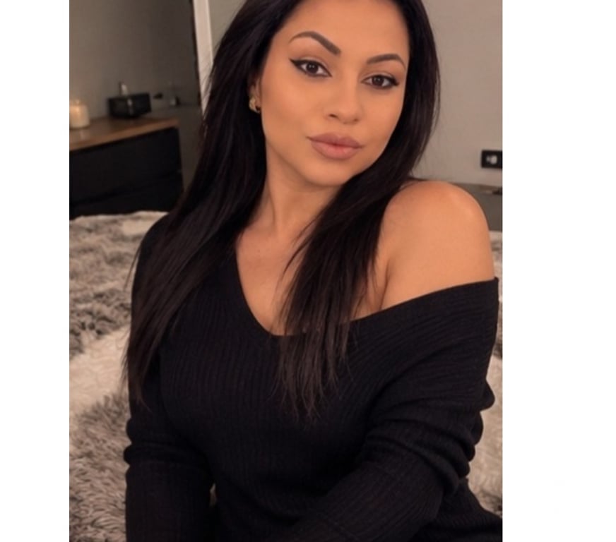 Escorts Merseyside Liverpool - Photos for Party Girl Incall and Outcalls