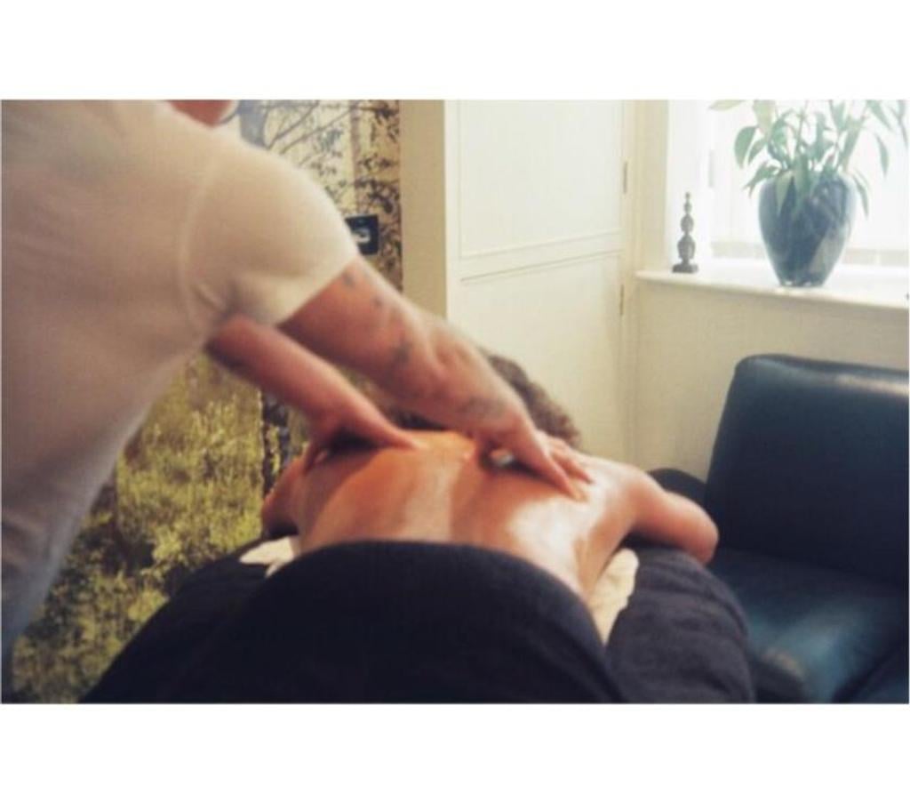 Full body massage West Midlands Walsall - Photos for Male therapist 