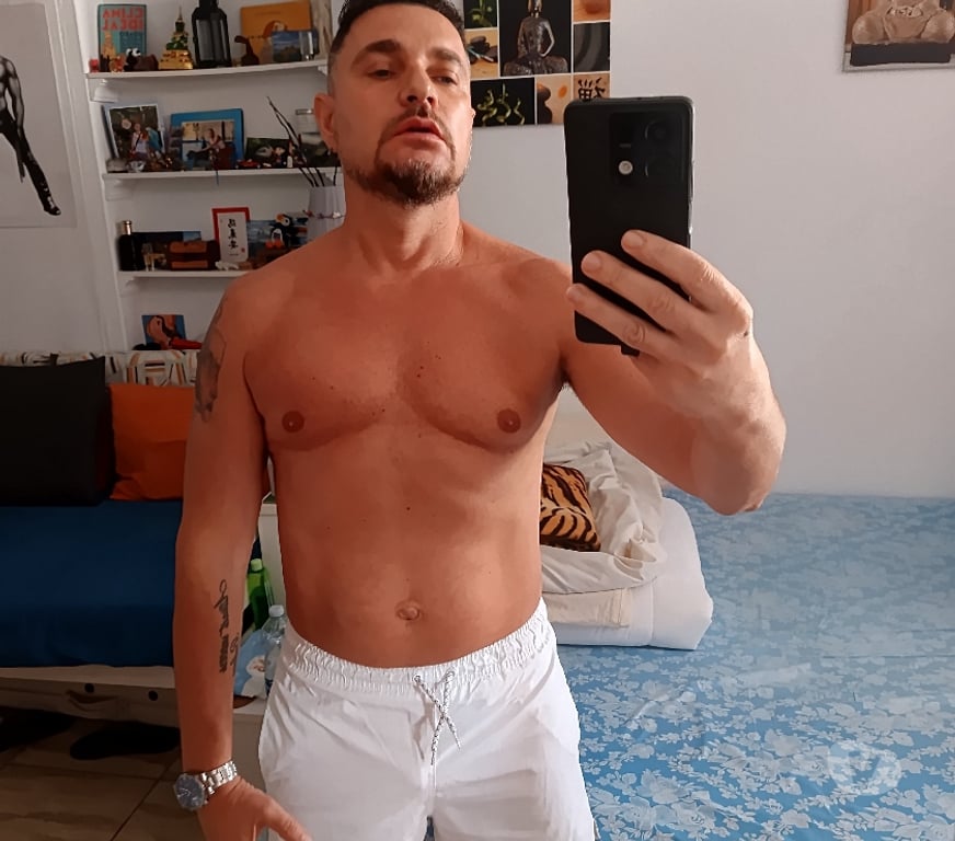  Gay massage Cork Cork - Photos for Only video calls in WhatsApp, not in cork anymore.only 4men