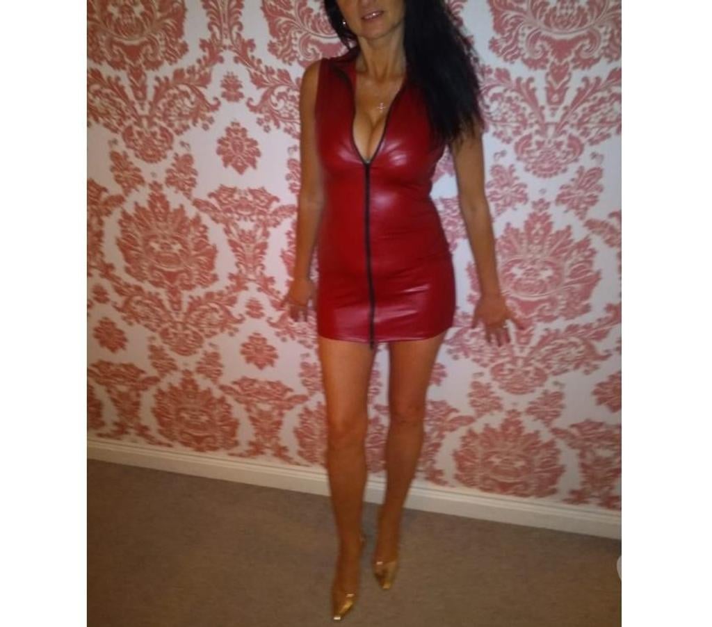 Escort Dublin Dublin-1 - Photos for Nuru Kinky Massage by Hot masseuse D 2