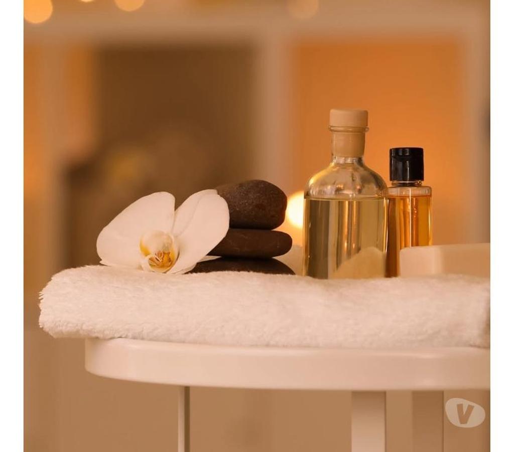 Massage - Beauty - Spa Clare Ennis - Photos for Profesional massageor en your town .