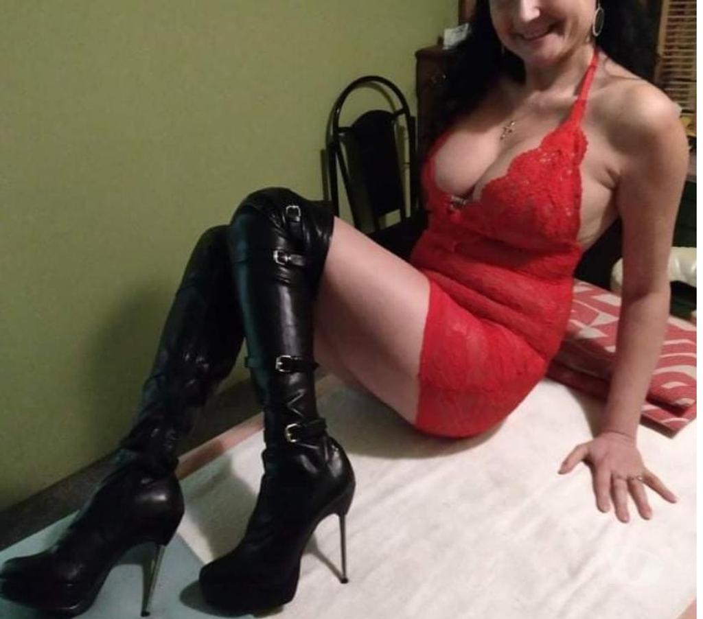 Escort Dublin Dublin-1 - Photos for Gorgeous masseuse best experience ever D2