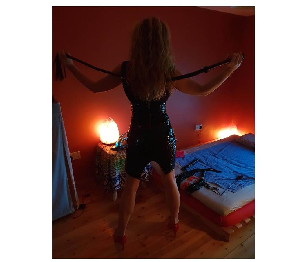 Escort Longford Longford - Photos for Delicious Tie &Tease explorations