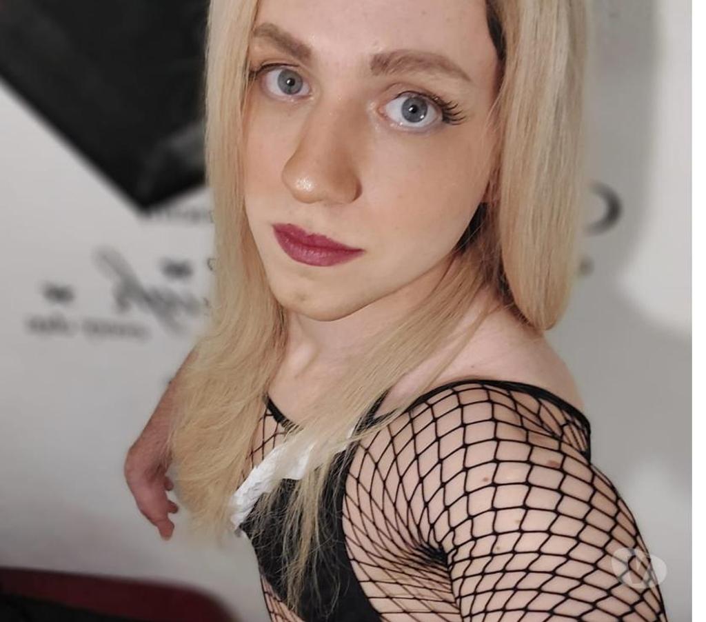 Website & phone services Dublin Dublin-9 - Photos for Trans Girl with Big Surprise Message Whapp