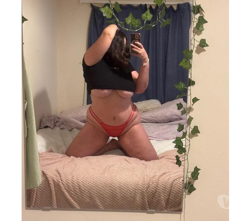 Escort Dublin Dublin-11 - Photos for Real Curves, Total Pleasure–