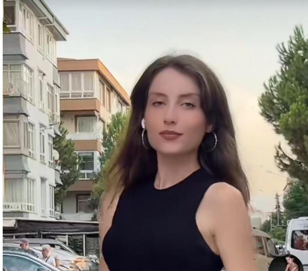 Website & phone services Dublin Balbriggan - Photos for Turkish cam girl