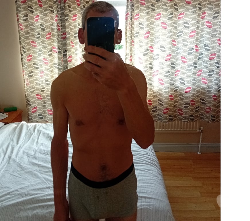 Adult Dating Louth Drogheda-Louth - Photos for Looking for female for hot fun must be descreet