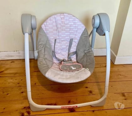 Second Hand Furniture Macroom Cork - Photos for Baby Swing Chair with Music & Safety Harness