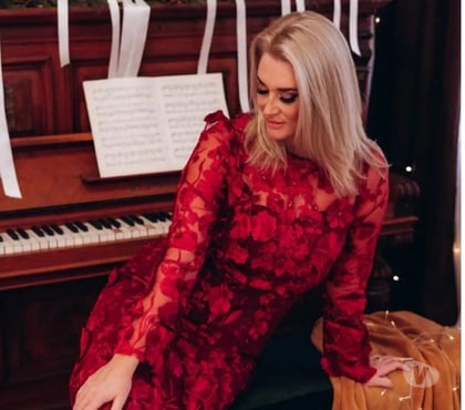 Massage - Beauty - Spa Dublin-14 Dublin - Photos for Evelyn back for 1 day only