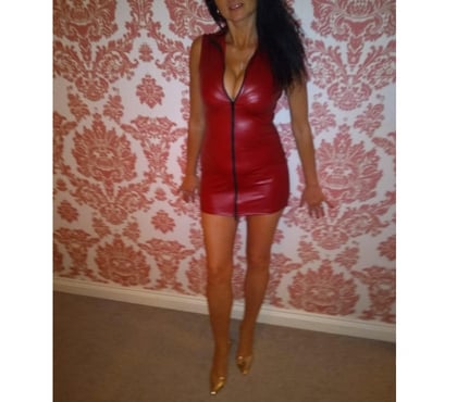 Escort Dublin-2 Dublin - Photos for Big cleavages by Katy D2 0899 81 7036