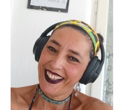 Massage - Beauty - Spa Stillorgan Dublin - Photos for Full body massage Hot oil& Grooming available