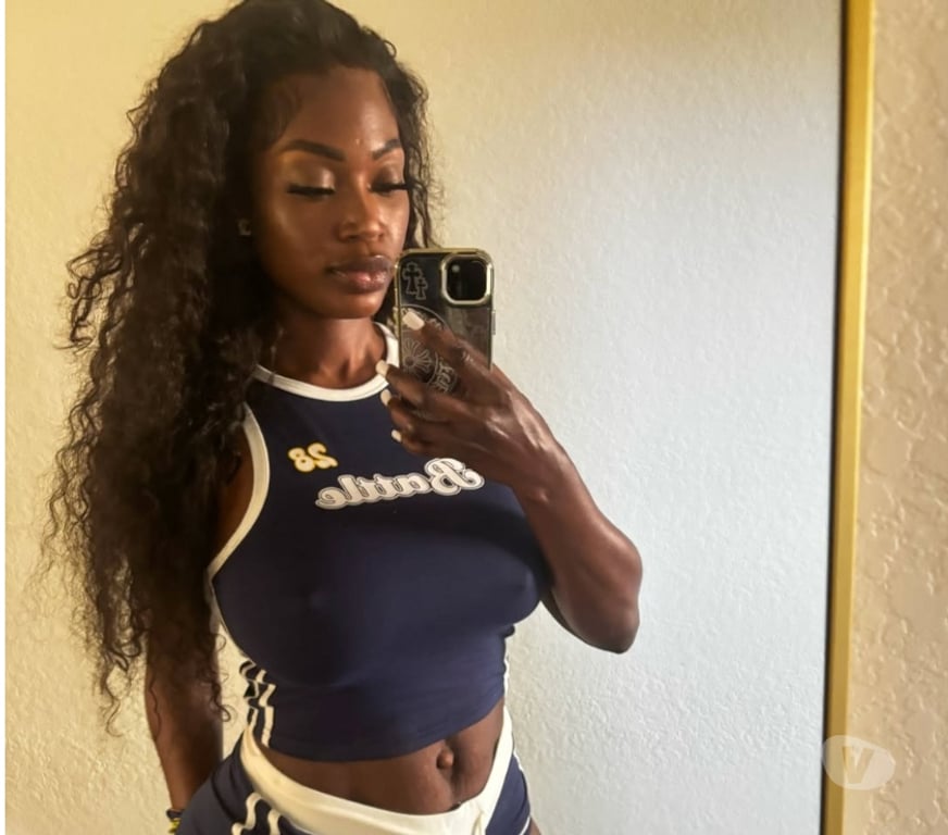 Escort Cork Cork airport - Photos for What's better for you than me