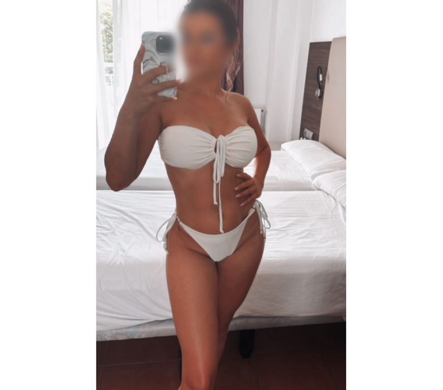 Escort Dublin (County) Swords - Photos for SENSUAL LATINA AVAILABLE FOR OUTCALLS ONLY💋
