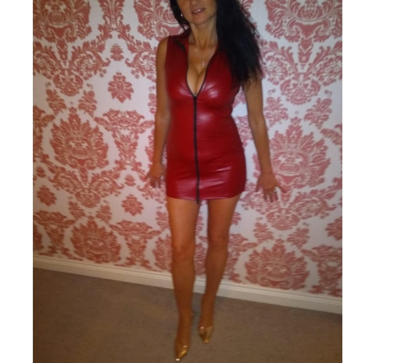Escort Dublin-2 Dublin - Photos for Great opportunity for mornings bookings D2 0899817036
