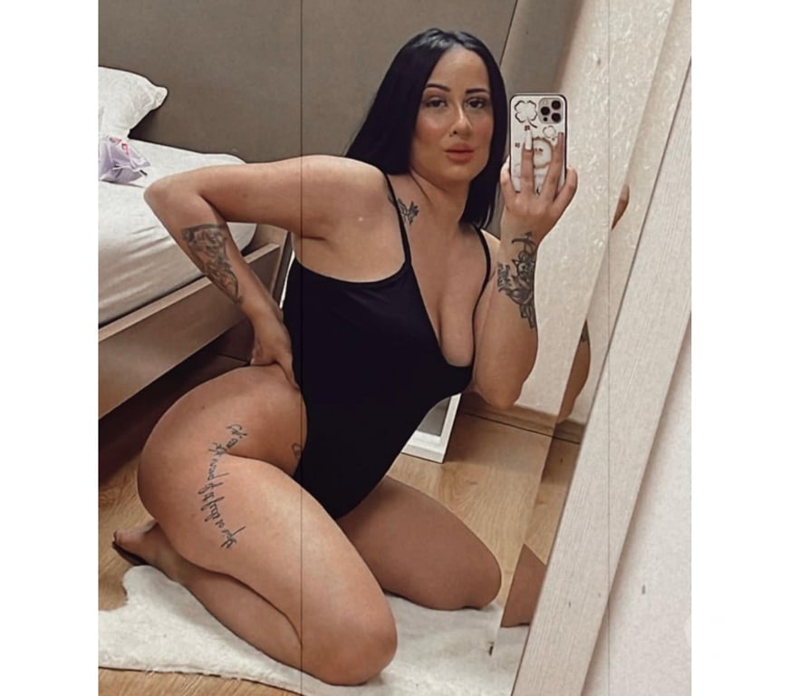 Escort Dublin Dublin-11 - Photos for Karla ! Outcall and incall