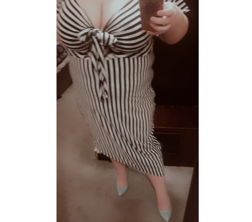 Escort Dublin Dublin - Photos for Suzi_Bush Blonde Busty Hairy BBW