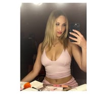 THE BEST BRUNNETTE SENSUAL GIRL cgqiudxk